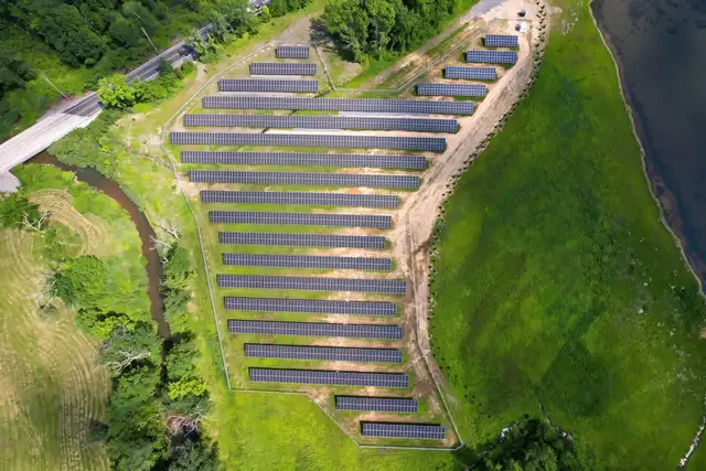 Municipal Road Solar Partners' ground array in Orwigsburg, from a drone